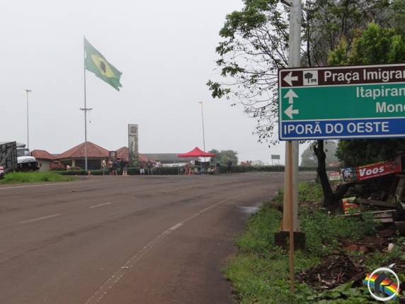 Caminhoneiros bloqueiam rodovias em quatro Estados, incluindo RS - foto 7