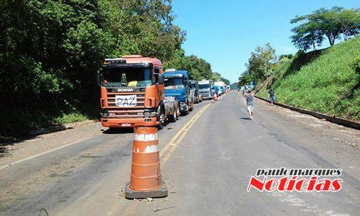 Caminhoneiros que partiram da região seguem viagem rumo a Brasília - foto 2
