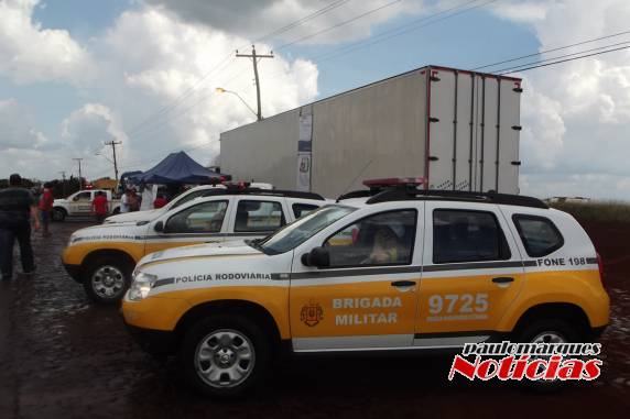 Manifesto dos caminhoneiros é apoiado pelos empresários e comunidade de Três de
Maio - foto 6