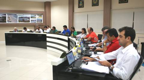 Sessão da Câmara de 

Vereadores terminou com forte discussão