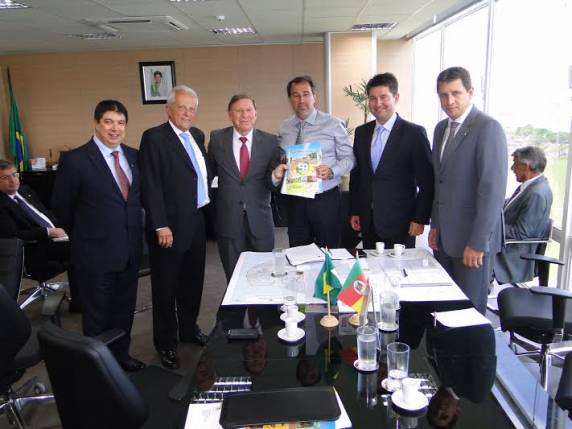 Prefeito busca pleitos em Brasília e em Porto Alegre - foto 3
