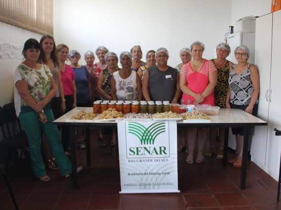 Atividade foi desenvolvida em parceria com o Sindicato 

Rural de Três de Maio e Senar