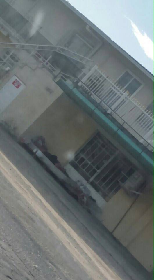 Homem doente vive na rua em Porto Belo - foto 2