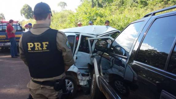 Cadeirinha salva vida de criança em acidente na BR 163 - foto 2
