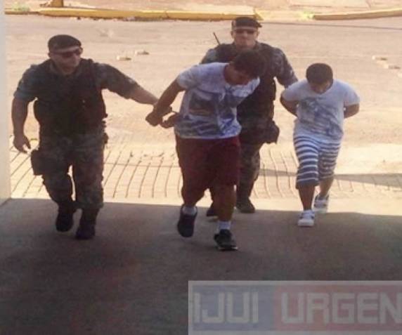 Malandros invadem Ap e são presos pelo POE em Ijuí - foto 4