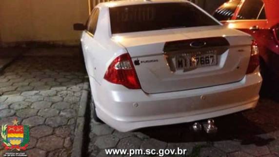 Suspeitos de
tentativa de homicídio são presos em Balneário Camboriú - foto 3