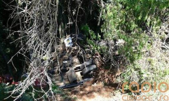 Caminhão carregado com
frutas com destino a Santo Ângelo tomba na BR 285, em Coronel Barros - foto 2
