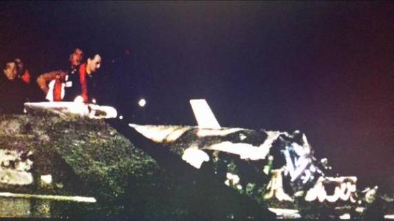 Avião argentino cai em Punta del Este e deixa
dez mortos - foto 2