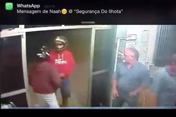 Moradores
do bairro Ilhota em Itapema estão assustados com a onda de assaltos - foto 3