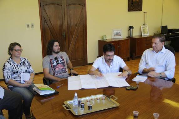 Dez famílias serão 

beneficiadas com extensão de rede de água na localidade