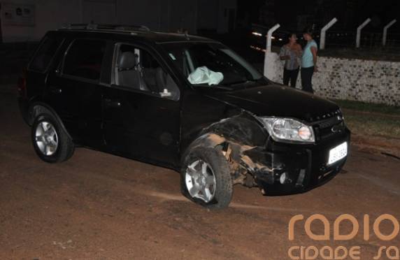 Acidente na Getúlio Vargas deixa uma pessoa ferida na noite
desta terça-feira, em Santo Ângelo - foto 3