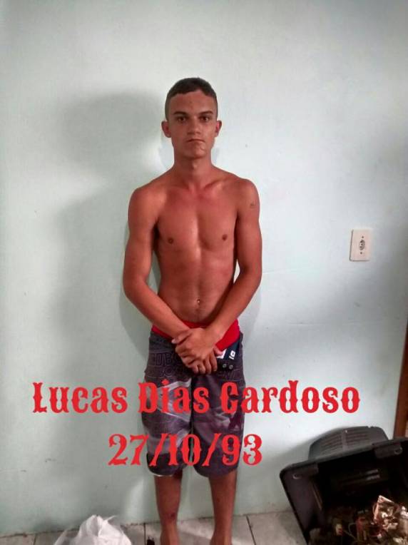 Polícia Militar prende quadrilha de assaltantes em Balneário
Camboriú - foto 4