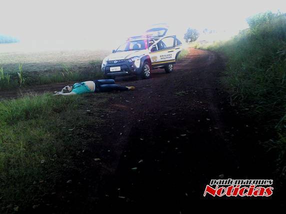 Encontrado o veículo que era ocupado por mulher assassinada em Três de Maio - foto 2