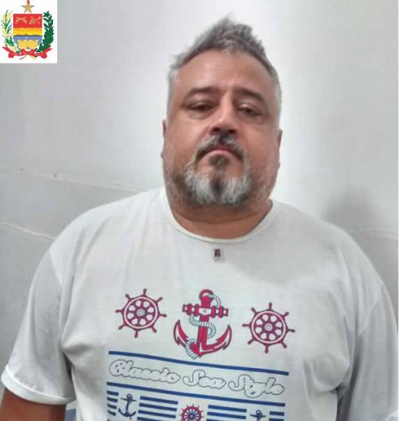 Polícia Militar
de Itapema prende dupla por tentativa de furto - foto 3