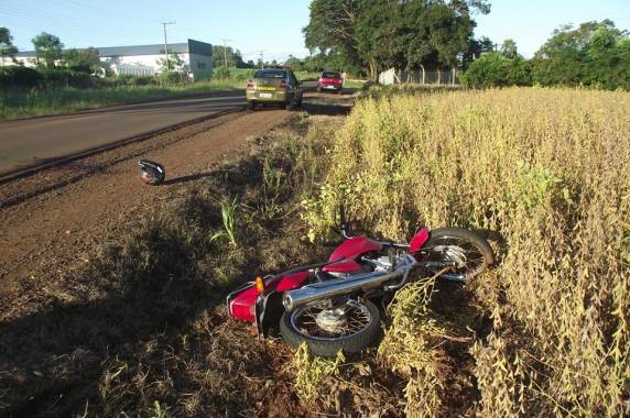 Mistério em acidente na ERS 305 entre moto e caminhão, em Tucunduva - foto 5
