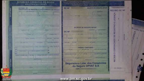 Polícia Militar recupera documentos furtado em Balneário Camboriú - foto 2