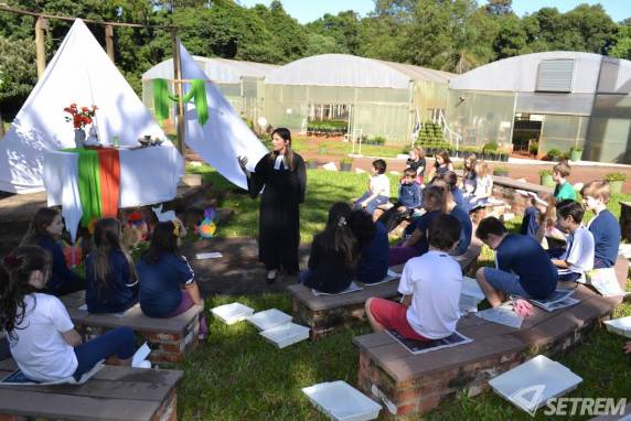Celebração de Páscoa emociona alunos no Anfiteatro - foto 3