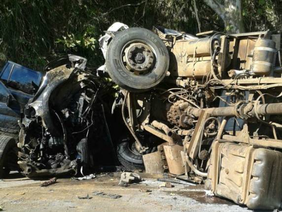 Grave acidente vitimou homem na ERS-129 - foto 6