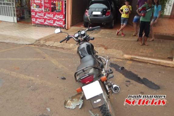 Acidente envolve carro e moto em Três de Maio - foto 2