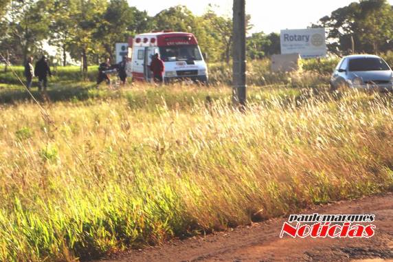 Jovem sem habilitação se envolve em acidente no
trevo do parque em Três de Maio - foto 6