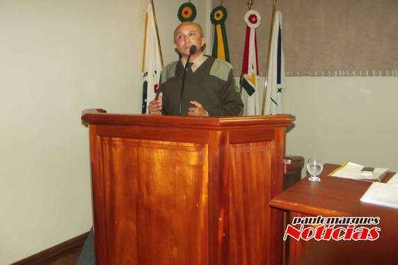 Sargento Marcelo Girardi é homenageado na
Câmara de Vereadores - foto 2