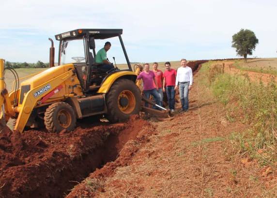 Ampliação da rede de água beneficiará dez novas famílias