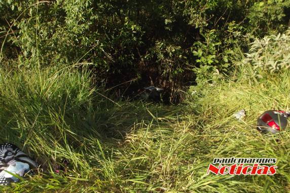 Motorista foge depois de se envolver em acidente que deixou uma mulher ferida em Santa Rosa - foto 5