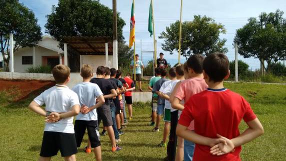 Pelotão Mirim da Brigada Militar de Três de Maio visa uma aproximação da disciplina Militar - foto 6