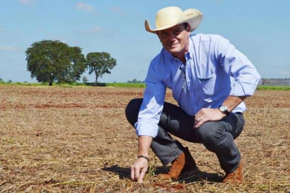 Almir Dalpasquale vê a "sojadependência" como positiva e destaca papel da soja como pilar do agronegócio