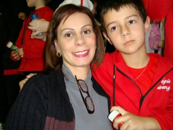 Família 

de Odilaine Uglione quer reabrir investigação sobre suicídio