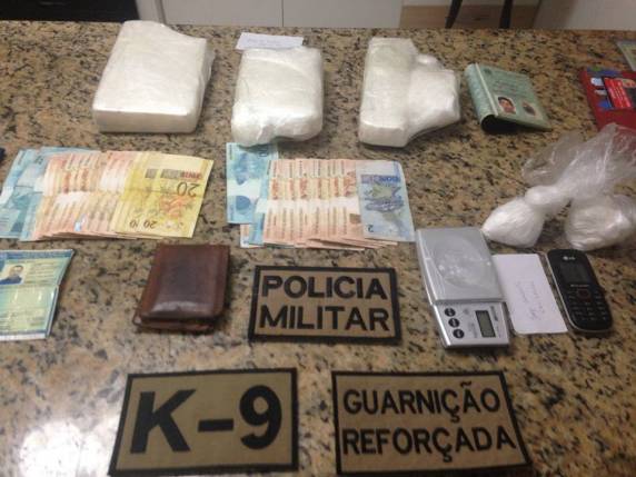 Polícia Militar de Itapema prende um dos maiores traficantes de cocaína da cidade - foto 7