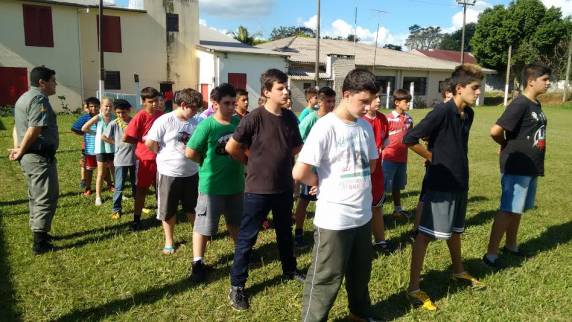 1ª Competição de Ordem Unida Pelotão Mirim 2015 - foto 5