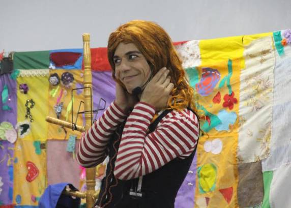 Espetáculo Bisbilhoteca alegra crianças da rede municipal - foto 2