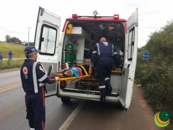 Acidente com moto deixa duas pessoas feridas na BR 285 - foto 3