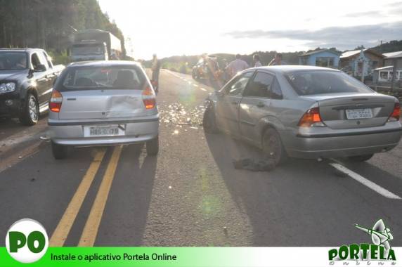 Colisão entre quatro veículos na RSC-472 em Tenente Portela - foto 5