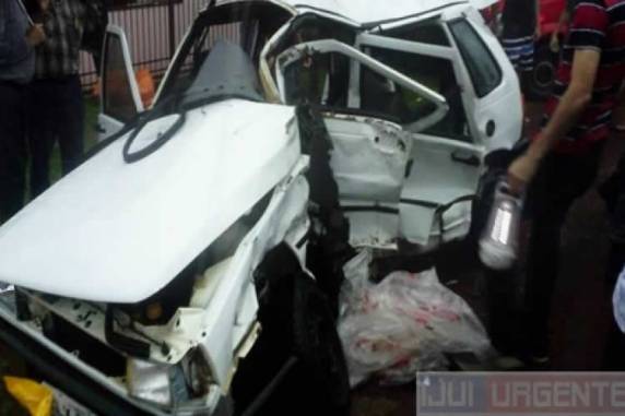 Motorista fica gravemente ferido em acidente na ERS 514 em
Ajuricaba - foto 3
