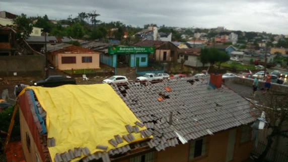 Temporal causa destruição em
Xanxerê SC - foto 7
