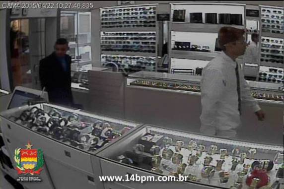 Roubo em loja no centro de Jaraguá do Sul - foto 3