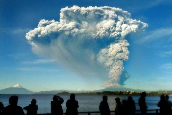 Fotos impressionantes mostram a erupção de vulcão no Chile - foto 4