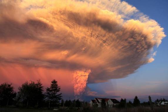 Fotos impressionantes mostram a erupção de vulcão no Chile - foto 3