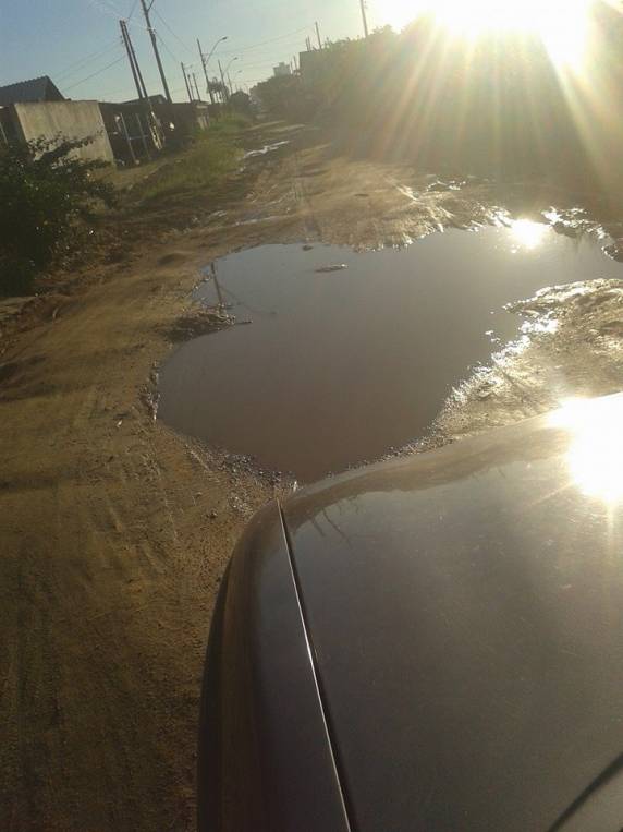 Moradores do Morretes estão indignados com a situação da rua 430, em Itapema - foto 2