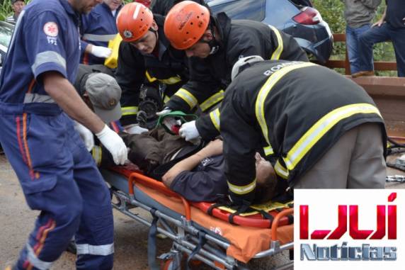 Vereador de Catuípe se envolve em grave acidente na ERS 342 - foto 5