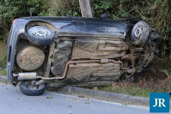 Três são presos por roubo em Itapema - foto 4