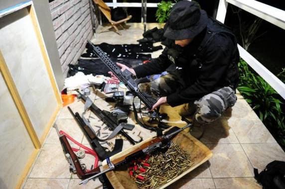 Polícia Civil prende principal
quadrilha de assaltantes de bancos do Rio Grande do Sul - foto 6