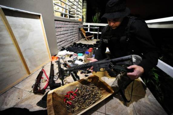 Polícia Civil prende principal
quadrilha de assaltantes de bancos do Rio Grande do Sul - foto 4