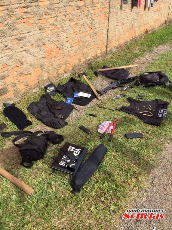 Integrante da quadrilha que 

explodiu banco em Ana Rech é preso pelo DEIC de Gravatai - foto 3