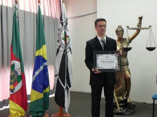 Solenidade aconteceu na Câmara de Vereadores de Santa Rosa