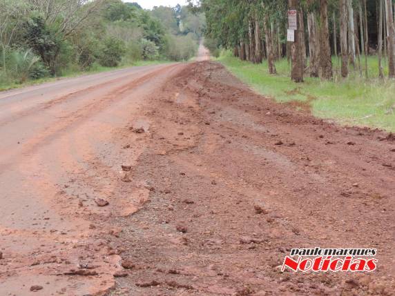 Estrada do Lajeado Cachoeira se transforma em atoleiro com a chuva - foto 4