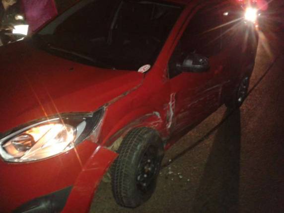 Acidente na BR-163 deixa duas pessoas feridas - foto 2