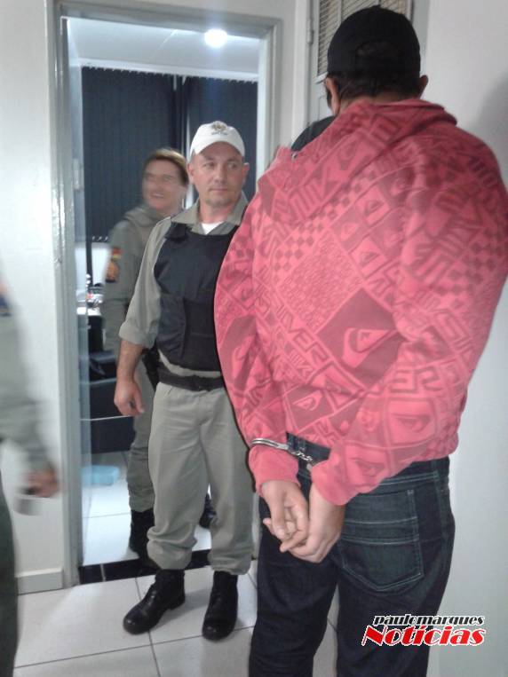 Polícia age rápido e prende um dos suspeitos de assaltarem casa lotérica em Três de Maio - foto 3